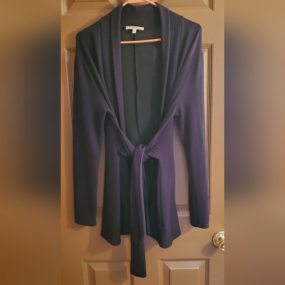 Andree by Unit Black Tie Sweater